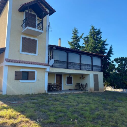 210 sq.m. Residence on a 795 sq.m. Plot in Drosia, Chalkida – Next to Bournontas Beach