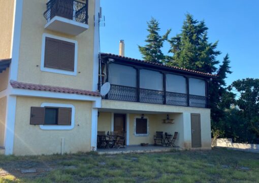 210 sq.m. Residence on a 795 sq.m. Plot in Drosia, Chalkida – Next to Bournontas Beach